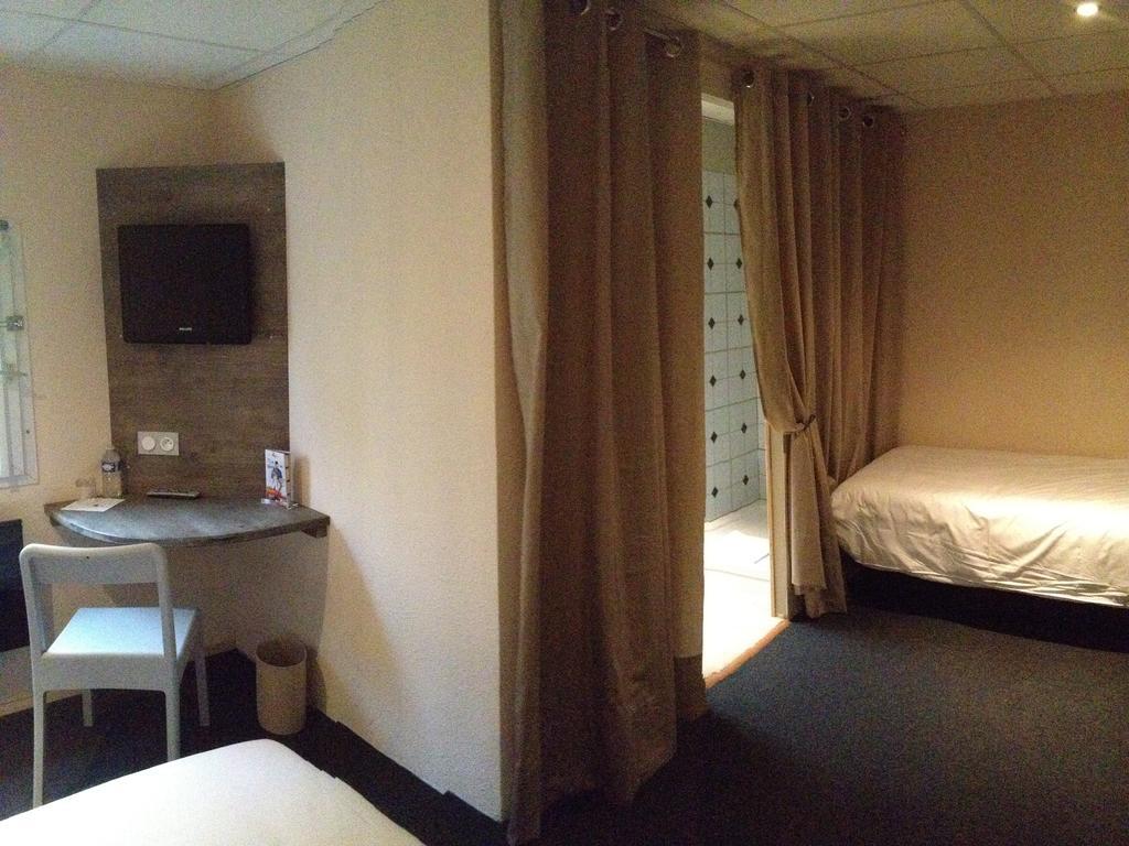 Hotel Les 4 Vallees Albertville Zimmer foto