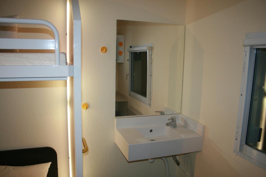 Hotel Les 4 Vallees Albertville Zimmer foto