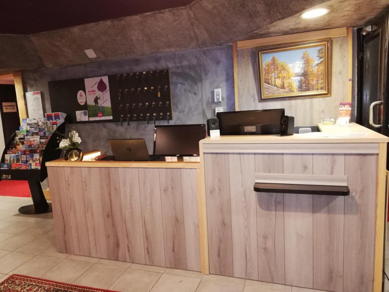 Hotel Les 4 Vallees Albertville Exterior foto